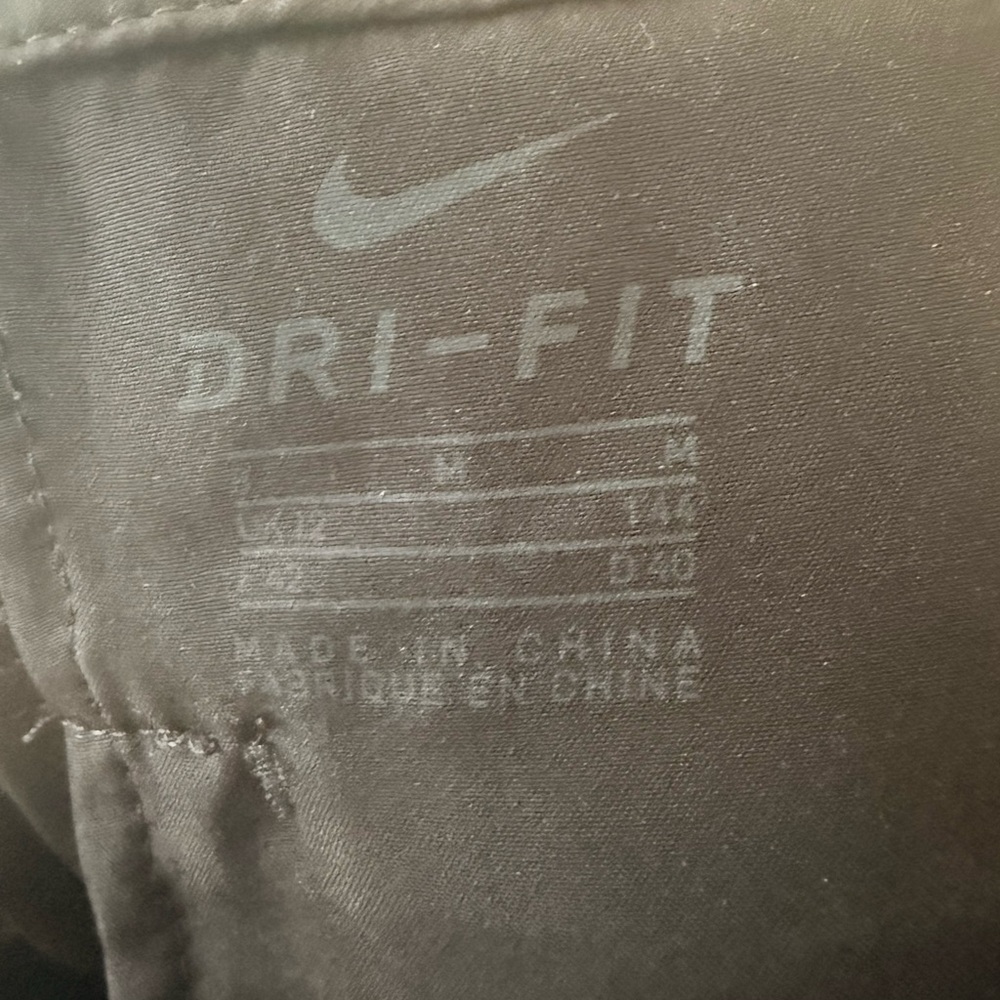Nike Dri-FIT Black Shorts - Picture 4 of 4